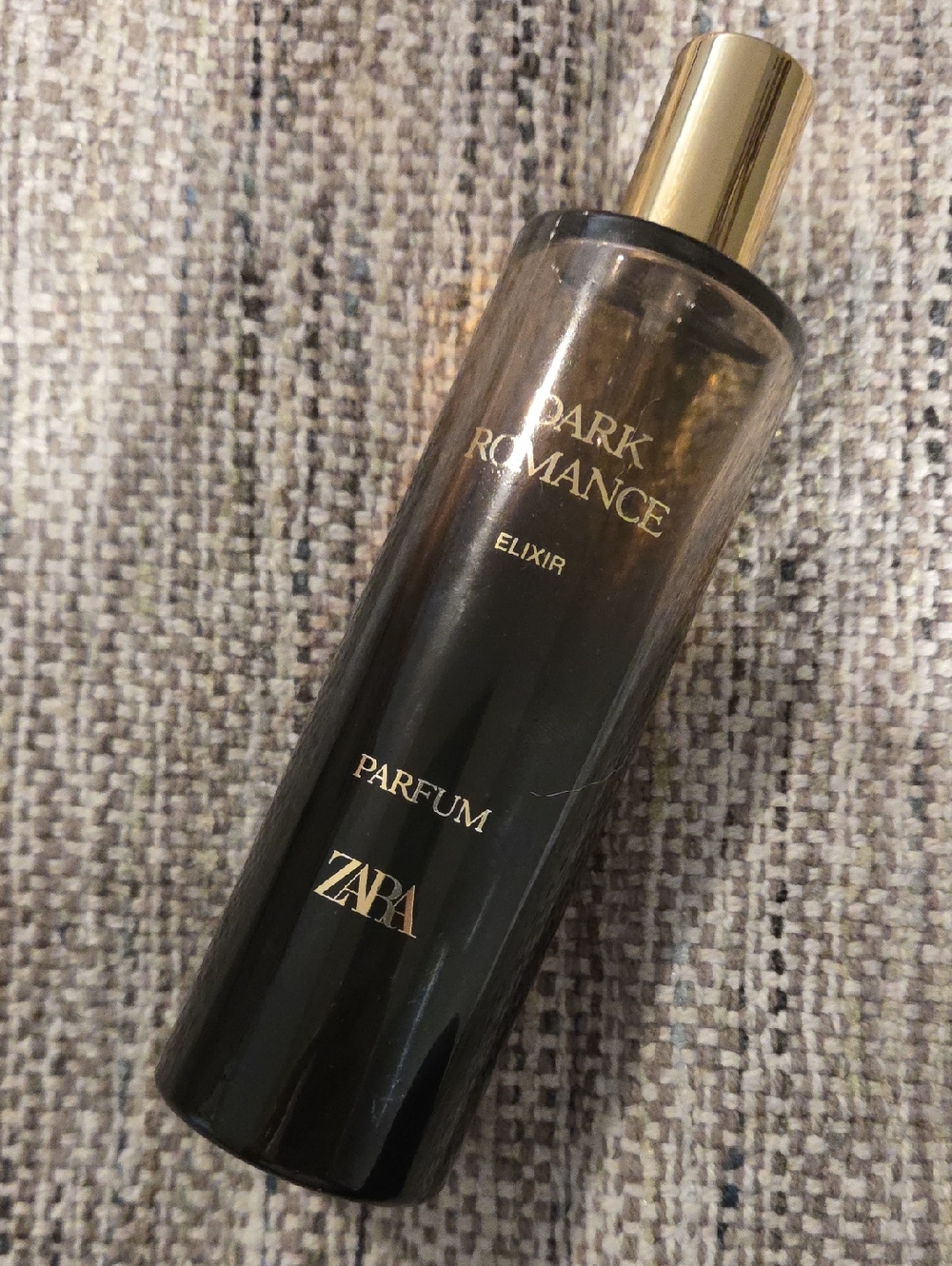 Zara Dark Romance Elixir Parfum - Black with Gold Accents